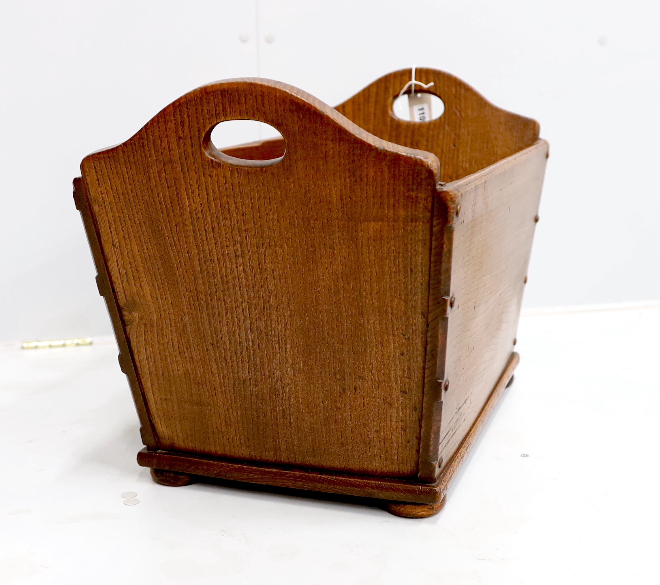 An early 20th century rectangular elm log bin, width 60cm, depth 36cm, height 42cm